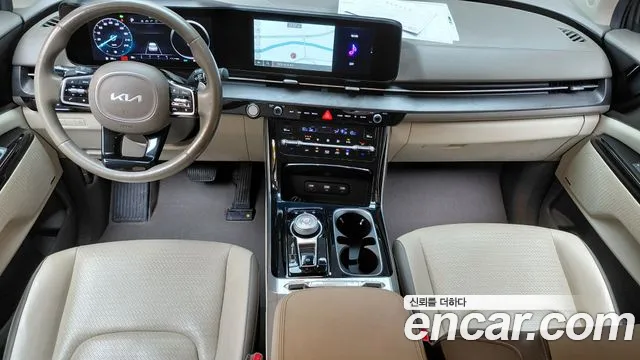 Kia Carnival 2021 thumb 7