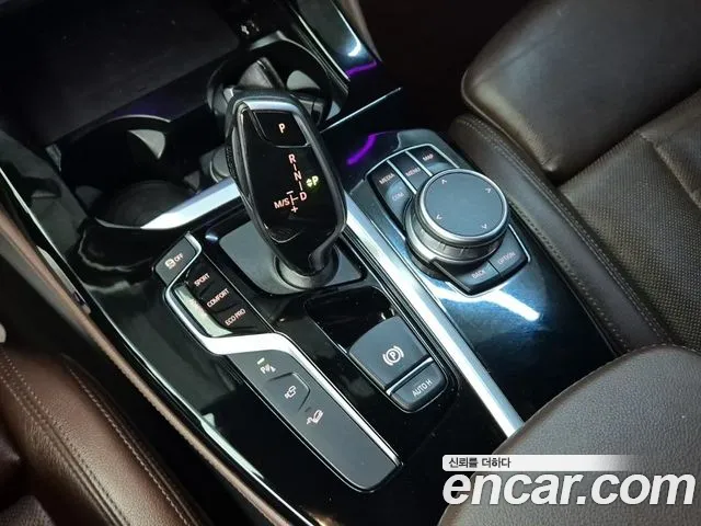 BMW X4 2021 thumb 8
