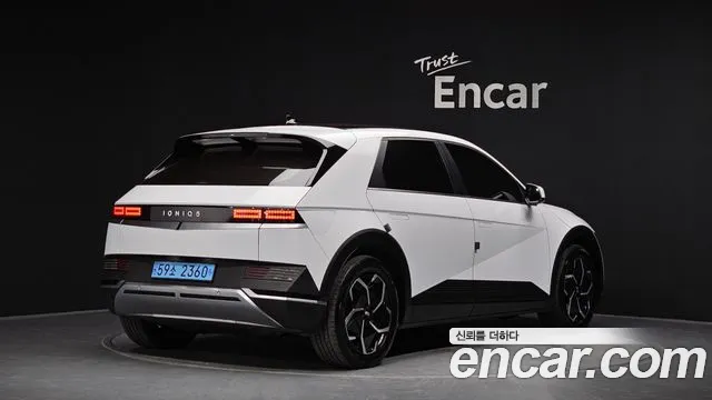 Hyundai IONIQ 5 2021 thumb 2