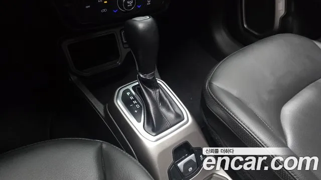 Jeep Renegade 2021 thumb 9