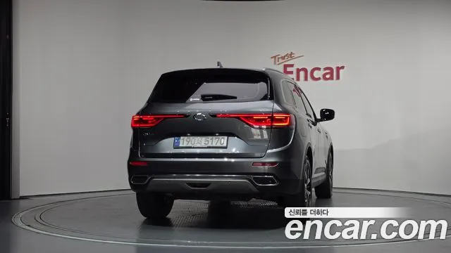 Renault-KoreaSamsung Koleos 2022 thumb 4
