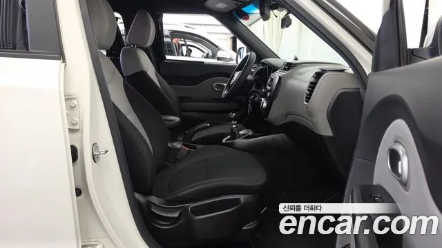 Kia Soul 2016 thumb 11