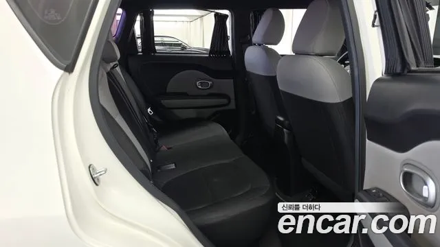 Kia Soul 2016 thumb 12