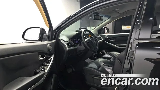KG_Mobility_Ssangyong KORANDO 2014 thumb 10