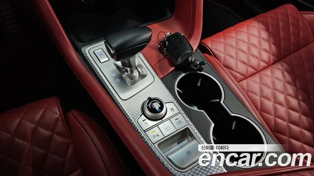 Genesis G70 2021 thumb 9