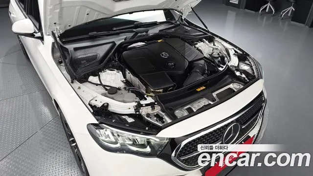 Mercedes-Benz E-Класс 2025 thumb 6