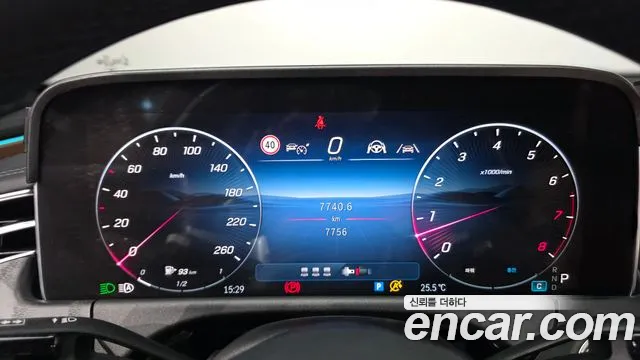 Mercedes-Benz E-Класс 2025 thumb 8