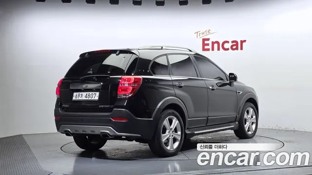 ChevroletGMDaewoo Captiva 2013 thumb 2