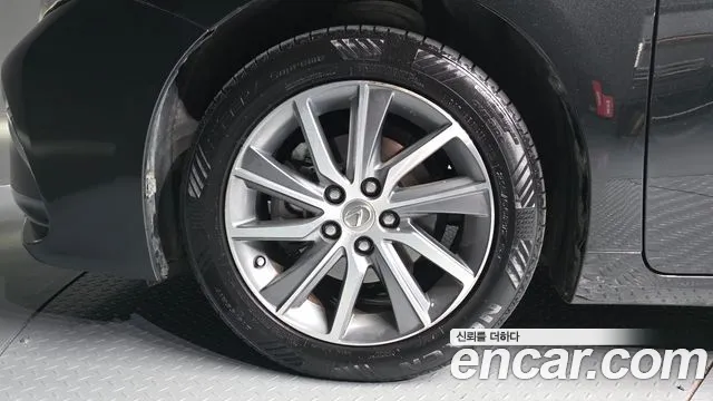 Lexus ES 2016 thumb 5