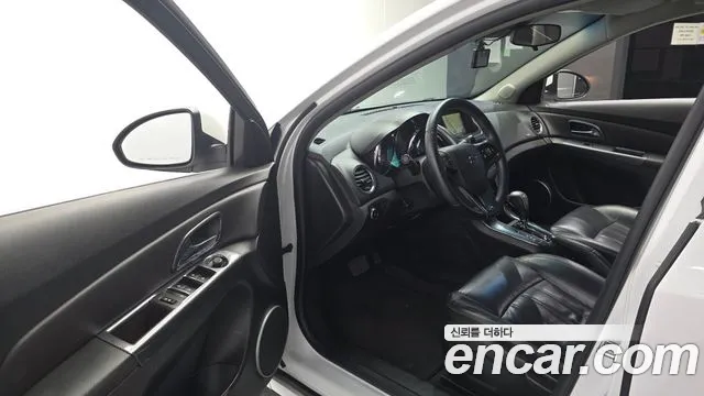 ChevroletGMDaewoo Cruze 2015 thumb 10