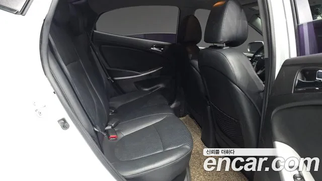 Hyundai Accent 2014 thumb 11