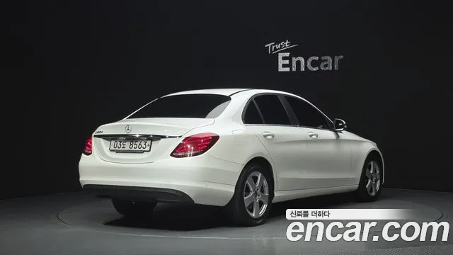 Mercedes-Benz C-Класс 2018 thumb 2