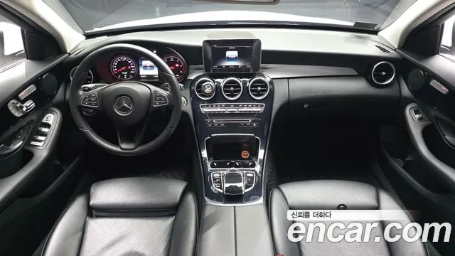 Mercedes-Benz C-Класс 2018 thumb 7