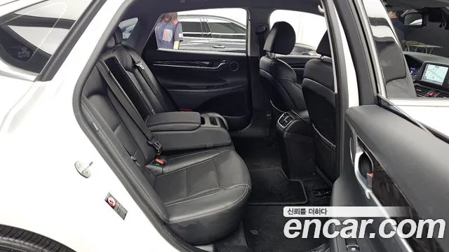 Hyundai Grandeur 2018 thumb 12