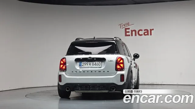 MINI Countryman 2021 thumb 3