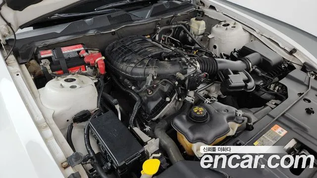 Ford Mustang Mach-E 2014 thumb 6