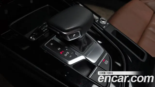 Audi A4 2021 thumb 9