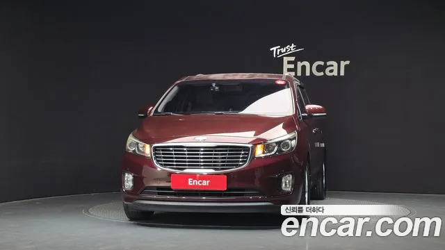 Kia Carnival 2017 thumb 3