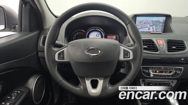 Renault-KoreaSamsung Fluence 2014 thumb 12