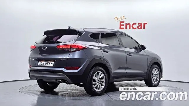 Hyundai Tucson 2016 thumb 2