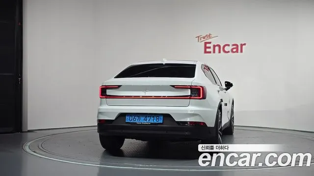 Polestar 2 2022 thumb 4