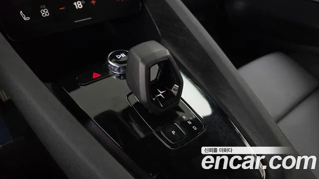Polestar 2 2022 thumb 9