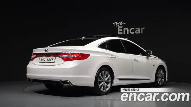 Hyundai Grandeur 2015 thumb 2