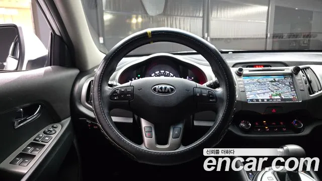 Kia Sportage 2015 thumb 12