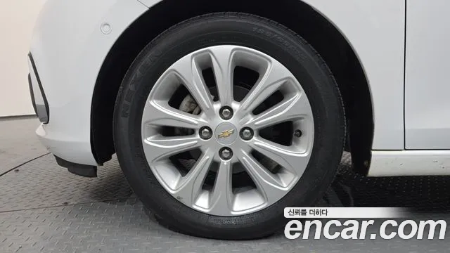 ChevroletGMDaewoo Spark 2015 thumb 5