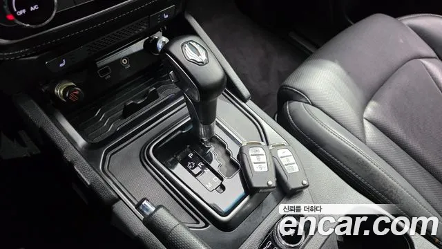 KG_Mobility_Ssangyong Rexton 2020 thumb 9