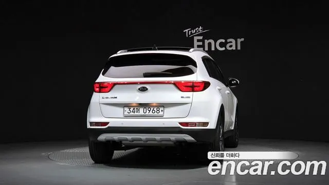 Kia Sportage 2015 thumb 4