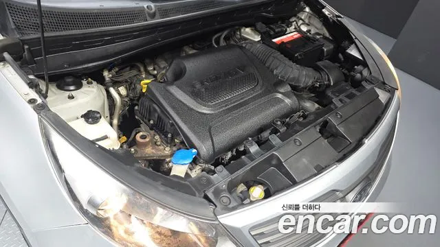 Kia Sportage 2010 thumb 6