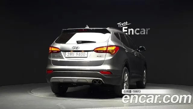 Hyundai Santa Fe 2015 thumb 4