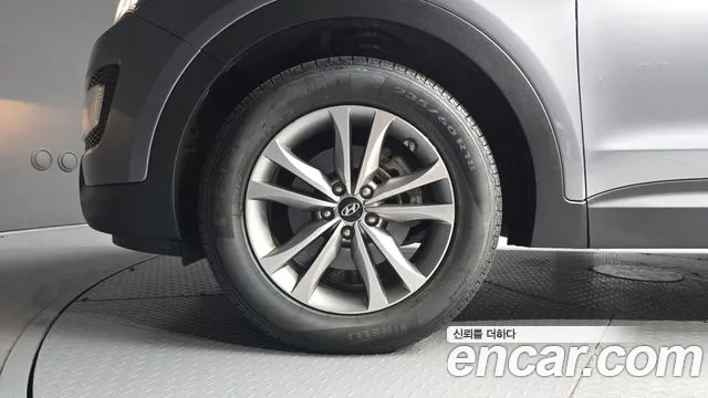 Hyundai Santa Fe 2015 thumb 5