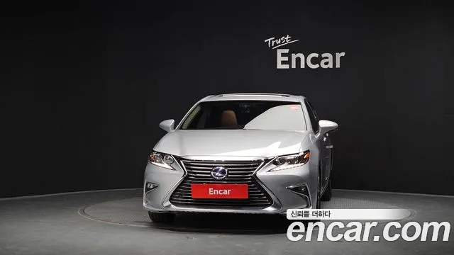 Lexus ES 2016 thumb 3