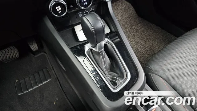 Renault-KoreaSamsung Arkana 2022 thumb 9