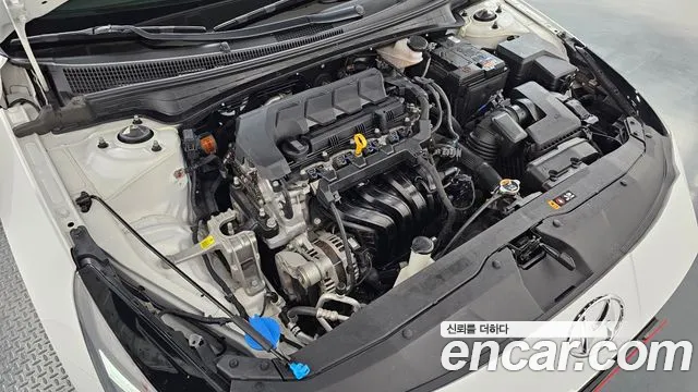 Hyundai Avante 2022 thumb 6