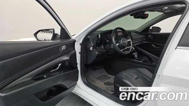 Hyundai Avante 2022 thumb 10