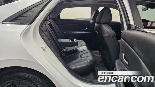 Hyundai Avante 2022 thumb 11