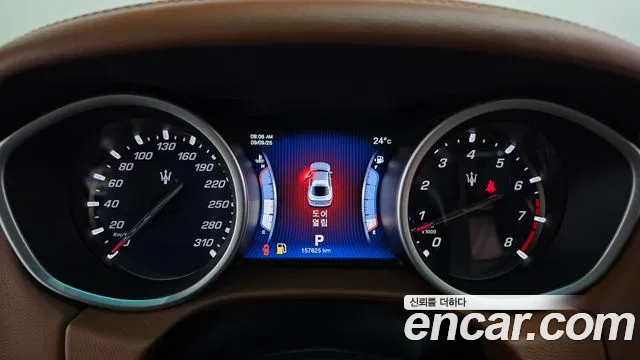 Maserati Ghibli 2015 thumb 8