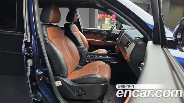 KG_Mobility_Ssangyong Rexton 2017 thumb 10