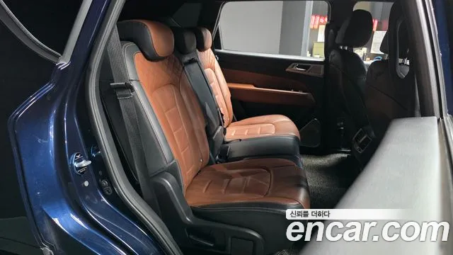 KG_Mobility_Ssangyong Rexton 2017 thumb 11