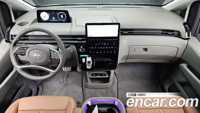 Hyundai Staria 2024 thumb 7