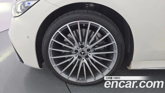 Mercedes-Benz S-Класс 2023 thumb 4