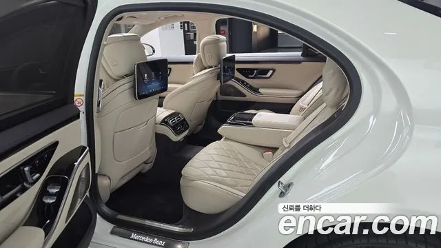 Mercedes-Benz S-Класс 2023 thumb 10