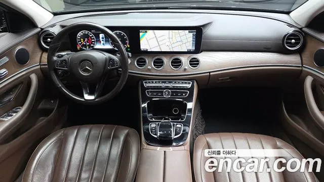 Mercedes-Benz E-Класс 2016 thumb 7