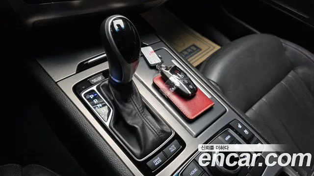 Hyundai Genesis 2016 thumb 9