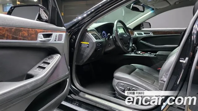 Hyundai Genesis 2016 thumb 10