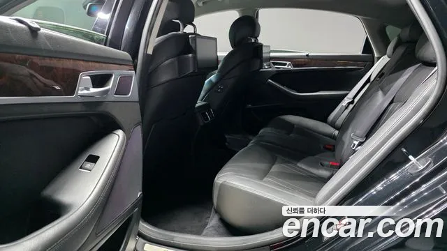 Hyundai Genesis 2016 thumb 12