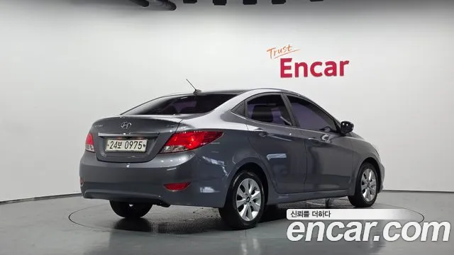 Hyundai Accent 2016 thumb 2